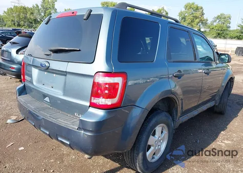 2012 Ford Escape Xlt z USA, uszkodzony, nr VIN 1FMCU0D71CKC77933